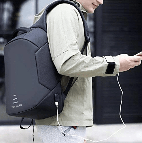 Smart backpack charging port